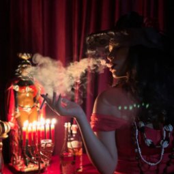 Bruxa Alice